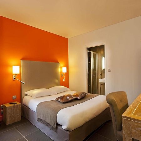 Hotel Douglas Puteaux Zewnętrze zdjęcie