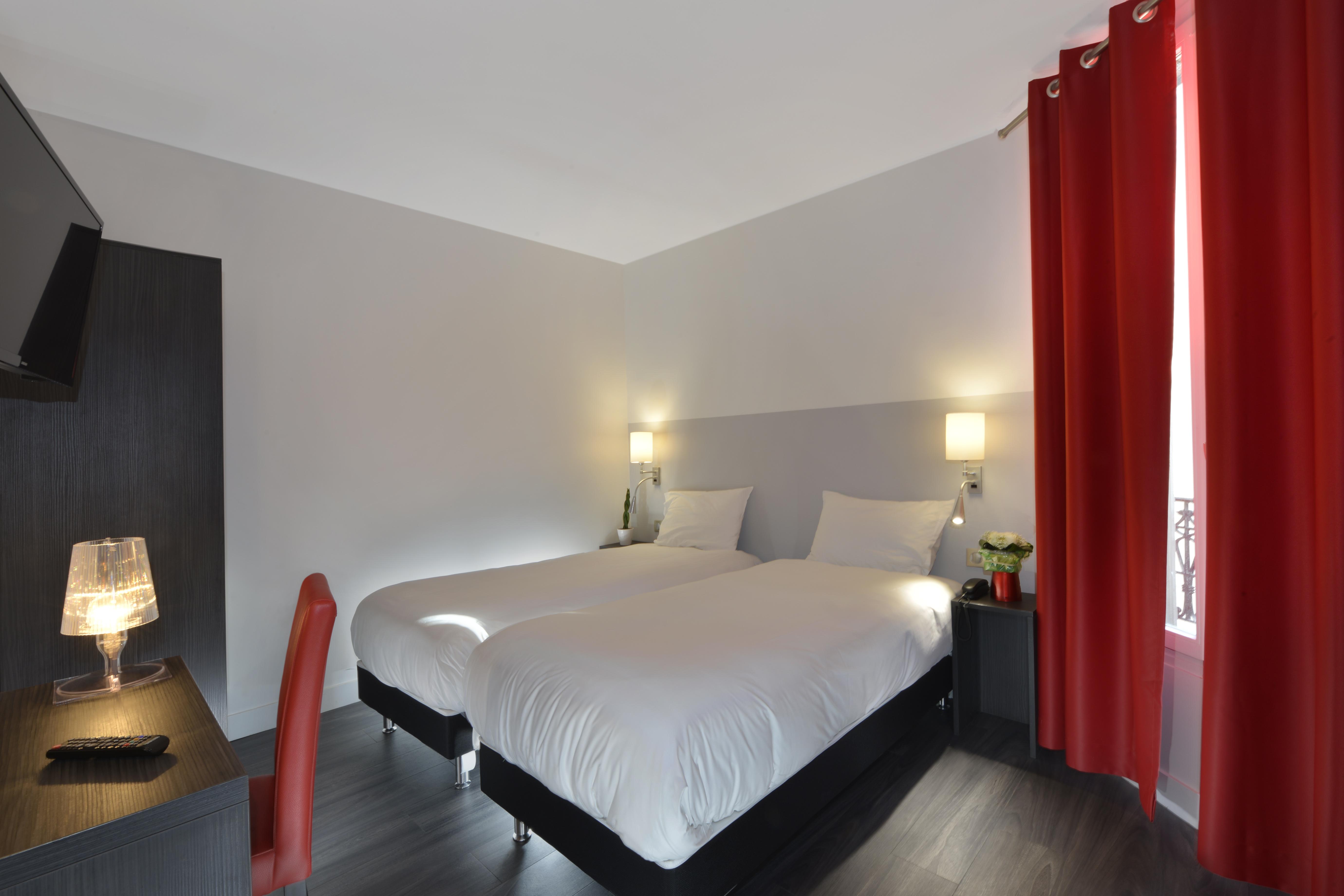 Hotel Douglas Puteaux Zewnętrze zdjęcie