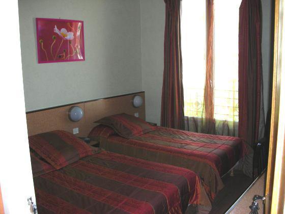 Hotel Douglas Puteaux Pokój zdjęcie