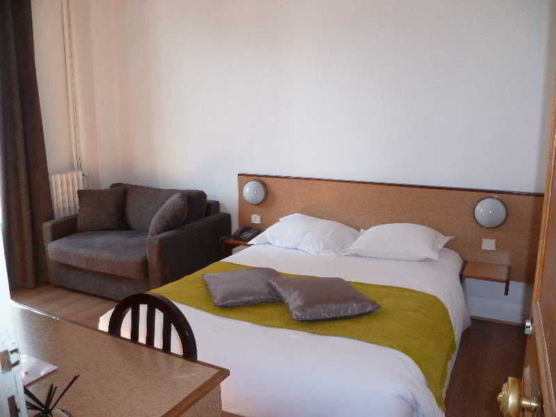 Hotel Douglas Puteaux Zewnętrze zdjęcie
